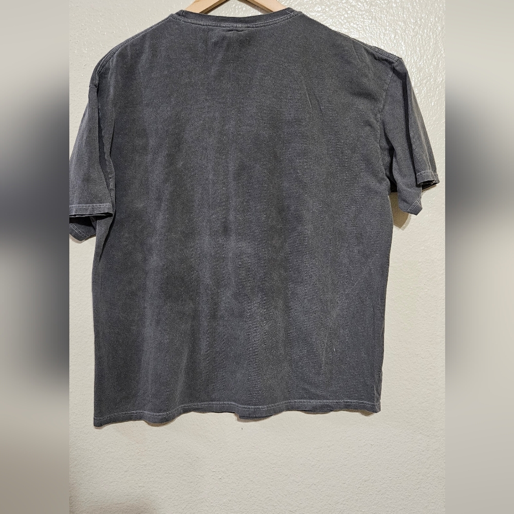 Pink Floyd Gray Graphic Tee - Picture 7 of 7